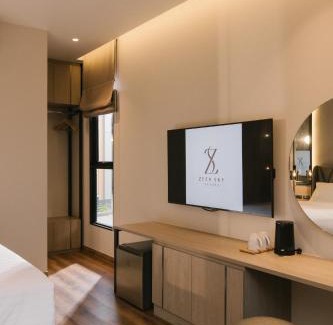 Suphan Buri Hotel | Zeen Sky Resort