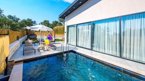 Faralya Villa | Zen - 2 Bedroom with jacuzzi in Kalkan Çayköy
