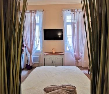 Martigues Apartment | Zen & Bulles