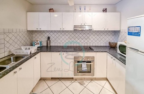 Cullen Bay Apartment | ZEN CITY MODERN - 1 BR City Apartment