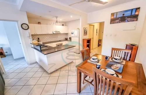 Cullen Bay Apartment | ZEN CITY MODERN - 1 BR City Apartment