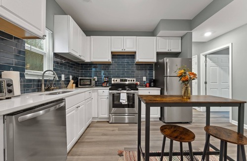 Atlanta House | Zen & Green Serene – Fully Furnished 6BR Luxury Retreat w/Wellness Amenities