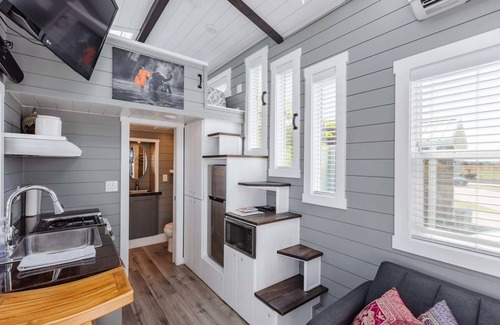 Apple Valley Apartment | Zen Tiny Home Summary