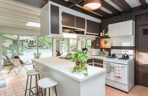 North Stamford House | ZENHOUSE Historic Sculptor Studio creator of Mount Rushmore mid century home