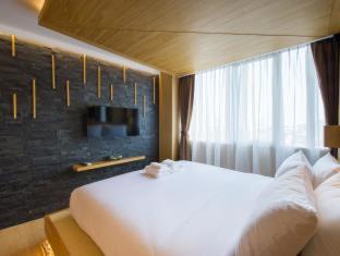 Bang Yi Ruea Hotel | Zenniq