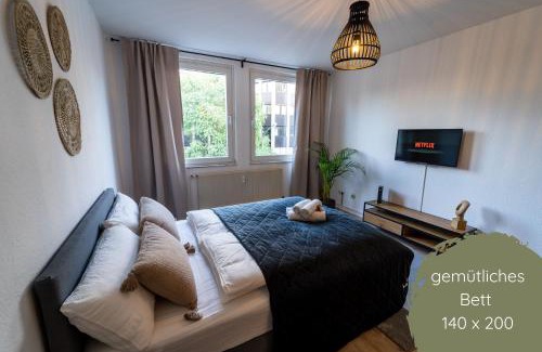 Suedviertel Apartment | Zentral & Modern nahe Hauptbahnhof mit Privatparkplatz & schnellem WLAN