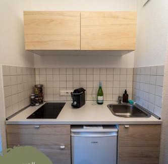 Suedviertel Apartment | Zentral & Modern nahe Hauptbahnhof mit Privatparkplatz & schnellem WLAN