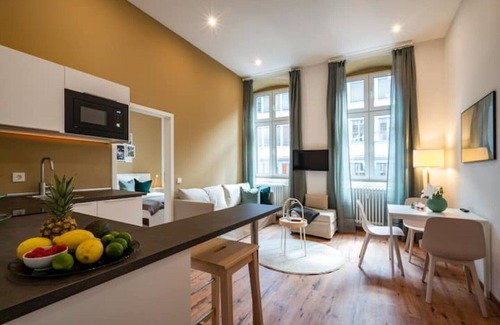 Nauwieser Viertel Apartment | Zentrales 40-qm-city-apartment für 3 Pers