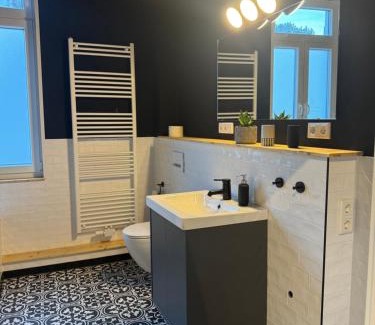Haarenesch House | Zentrales Zimmer mit Altbaucharme