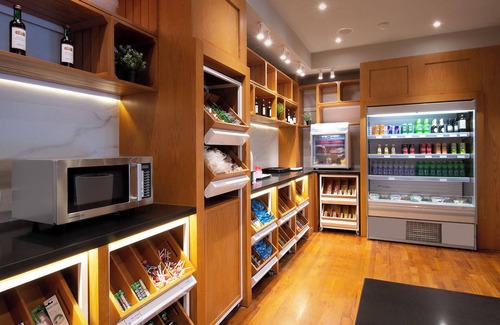 Somma Lombardo Hotel | Zeus Essence Dolce Milan Malpensa