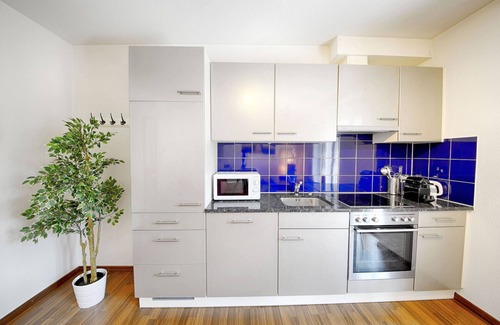 Oerlikon Apartment | ZH Raspberry - Oerlikon HITrental Apartment