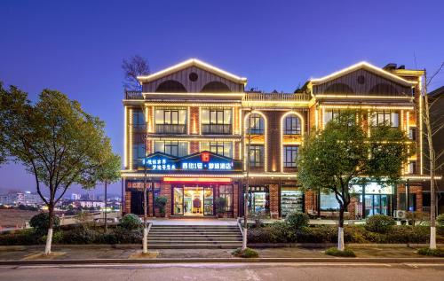 Yongding Hotel | Zhangjiajie DreamWay Hotel - Free pick up service