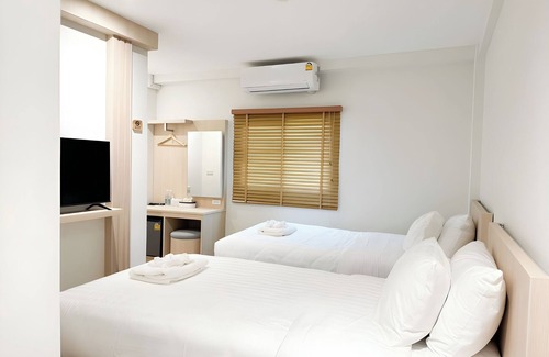 Old City Hotel | Zhennan Teabar Hotel