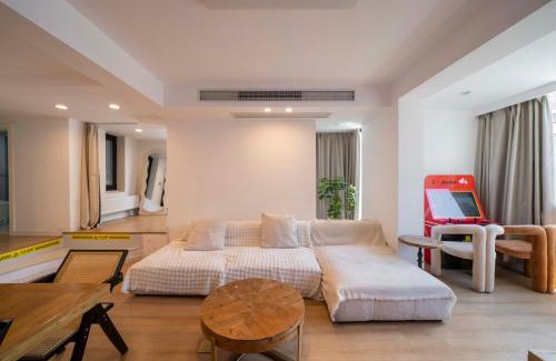 Shanghai Apartment | ZHome-Gingkgo Garden-Four bedrooms duplex