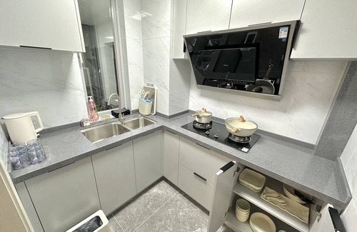 The North Bund Hotel | ZHome-Shanghai Shining River Apartment