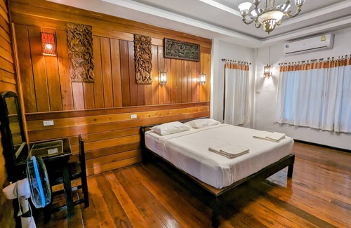 Ranong Resort | Ziggy Stardust