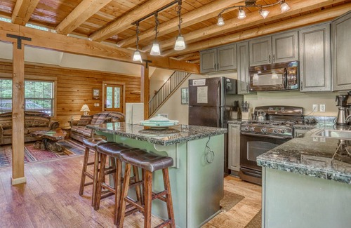 Zigzag Cabin | Zigzag Mountain Lodge, family getaway, fireplace, BBQ, hot tub, dog friendly