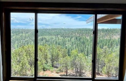 Zion National Park East Entrance House | Zion Views- Kolob Cabin + Resort Access