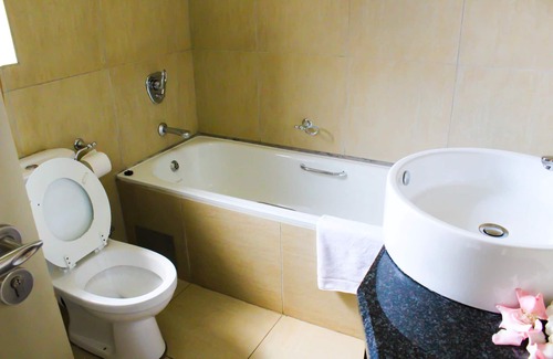 Polokwane Cabin | Zororo lodge