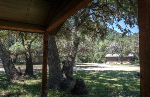 Utopia Cabin | Zubers - CA -E Cabin E