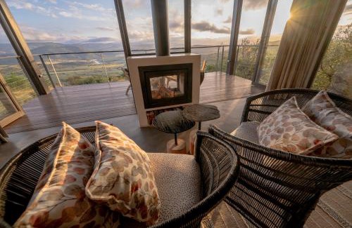 Ulundi Cabin | Zulu Rock Lodge - Babanango Game Reserve