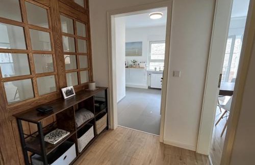 Langendiebach Apartment | Zum Turmstorch - frisch saniert, modern, eigener Zugang