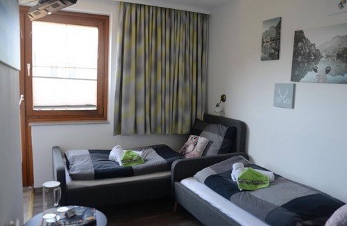 Sankt Kanzian am Klopeiner See Bed & Breakfast | Zweibettzimmer 9 - Pension Eule