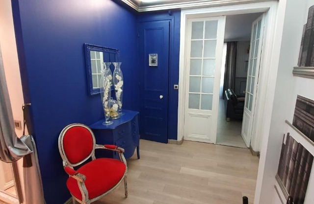 à 10 mn à pied de Montmartre