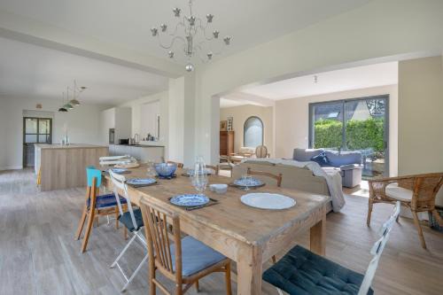 À 300m des plages, maison pour 9 adultes