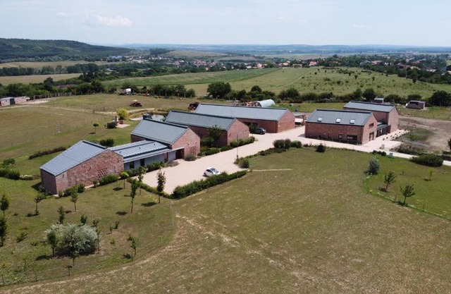 Öregtölgy Apartman