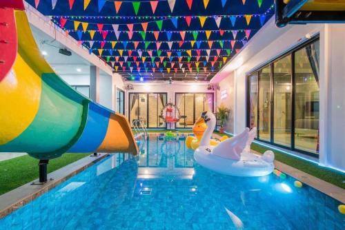 นาวาพูลวิลล่าหัวหิน VIP