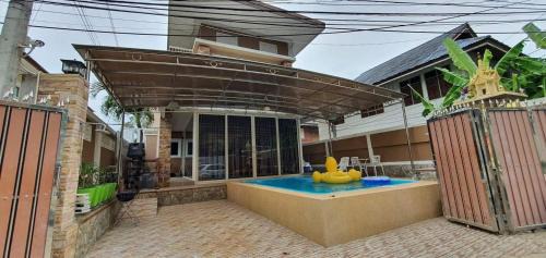 บ้านตากะยาย พลูวิลล่าหัวหิน-Takayai Pool Villa Huahin