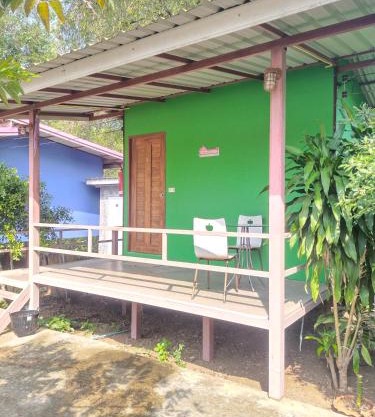 บ้านสวนนกโฮมสเตย์ OWLHOUSE