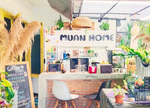 ม่วนโฮม muan home café&stay