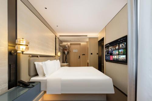 上海虹桥冠华酒店 - 北新泾地铁站