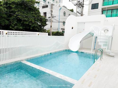 云曼派对泳池别墅