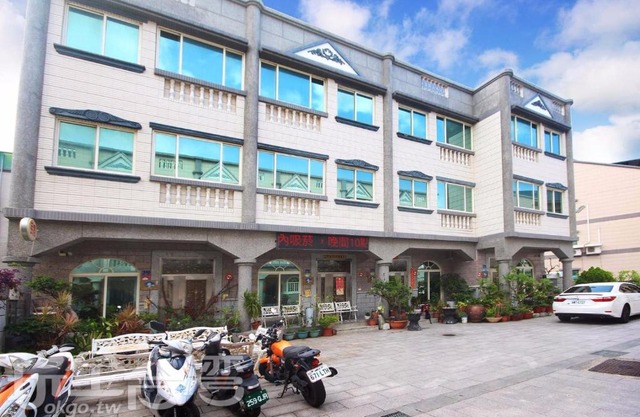 伯爵四季休閒民宿