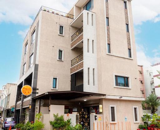 幸福來了-近花蓮火車站 寵物友善 電梯民宿