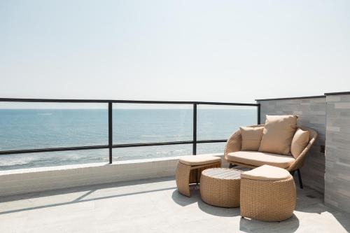 微笑海之夕潮弄海旅居