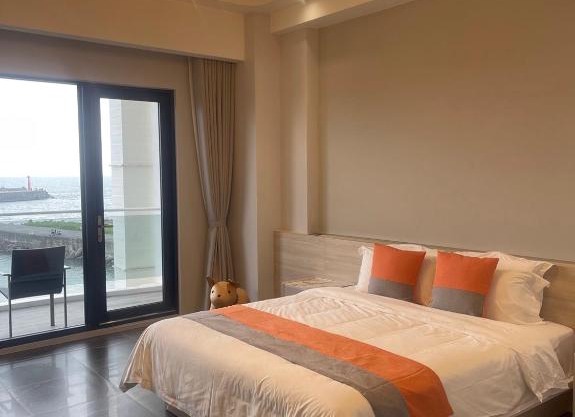 愛琴海岸海景精品民宿-枋寮店