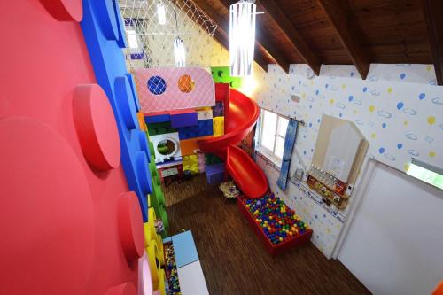 杉溪鹿莊園-溪頭獨棟式小木屋 & 如需溜滑房型請選請選家庭房