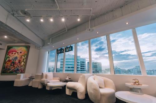 苓旅松山館 Lininn Tapei Arena