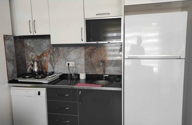 1+1 air-conditioned new flat for monthly/weekly/seasonal rent
