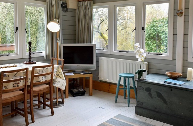 1 bedroom accommodation in Broad Chalke, near Salisbury