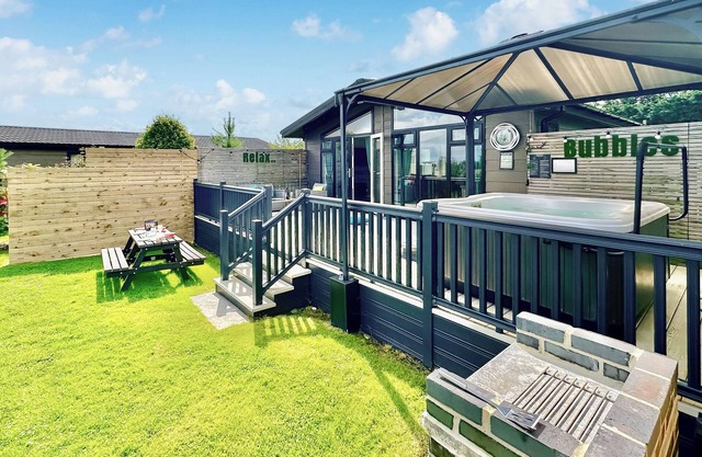 1 bedroom accommodation in Raywell, Beverley