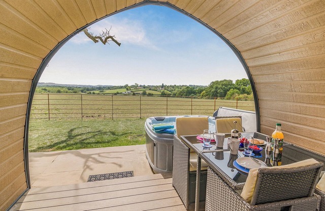 1 bedroom accommodation in Yeovil