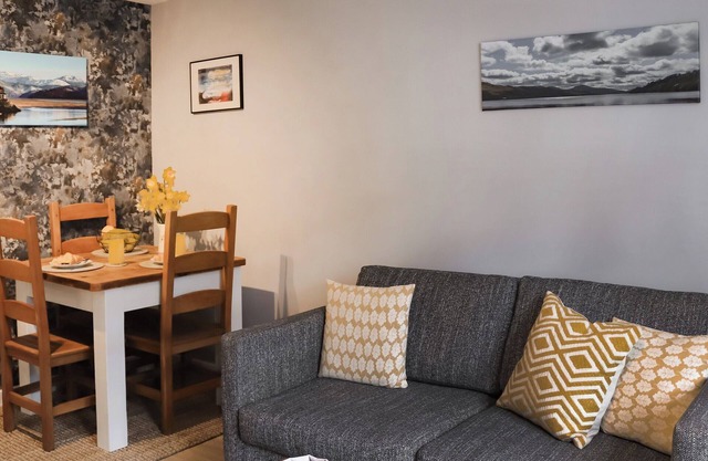 1 bedroom accommodation in Bala