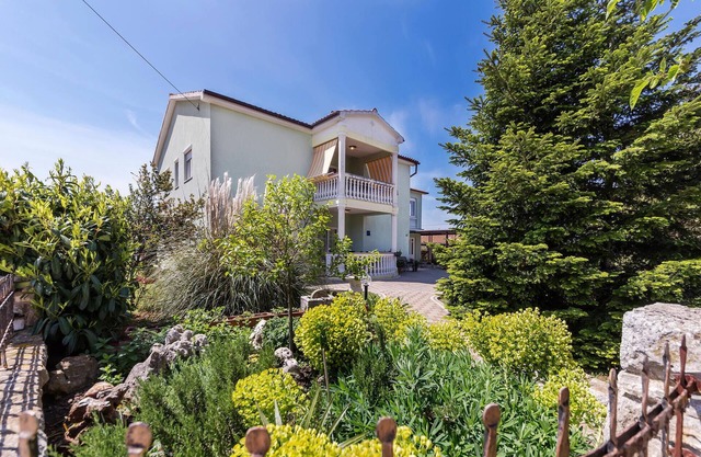 1 bedroom cozy apartment in Valtura