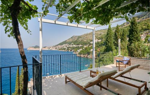1 Bedroom Cozy Apartment In Dubrovnik