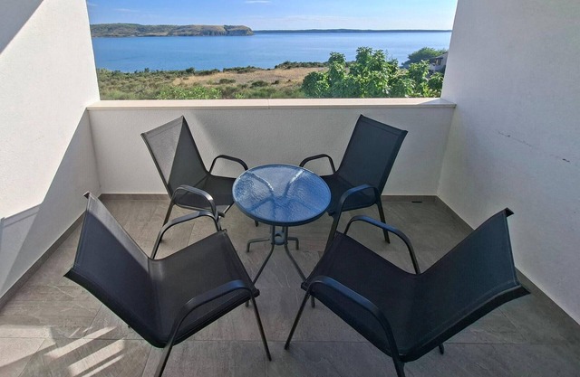 1 bedroom cozy apartment in Rtina